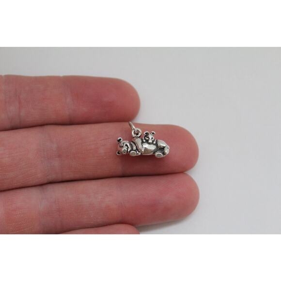 Sterling Silver Adorable Pig with Piglet Charm - Picture 2 of 6
